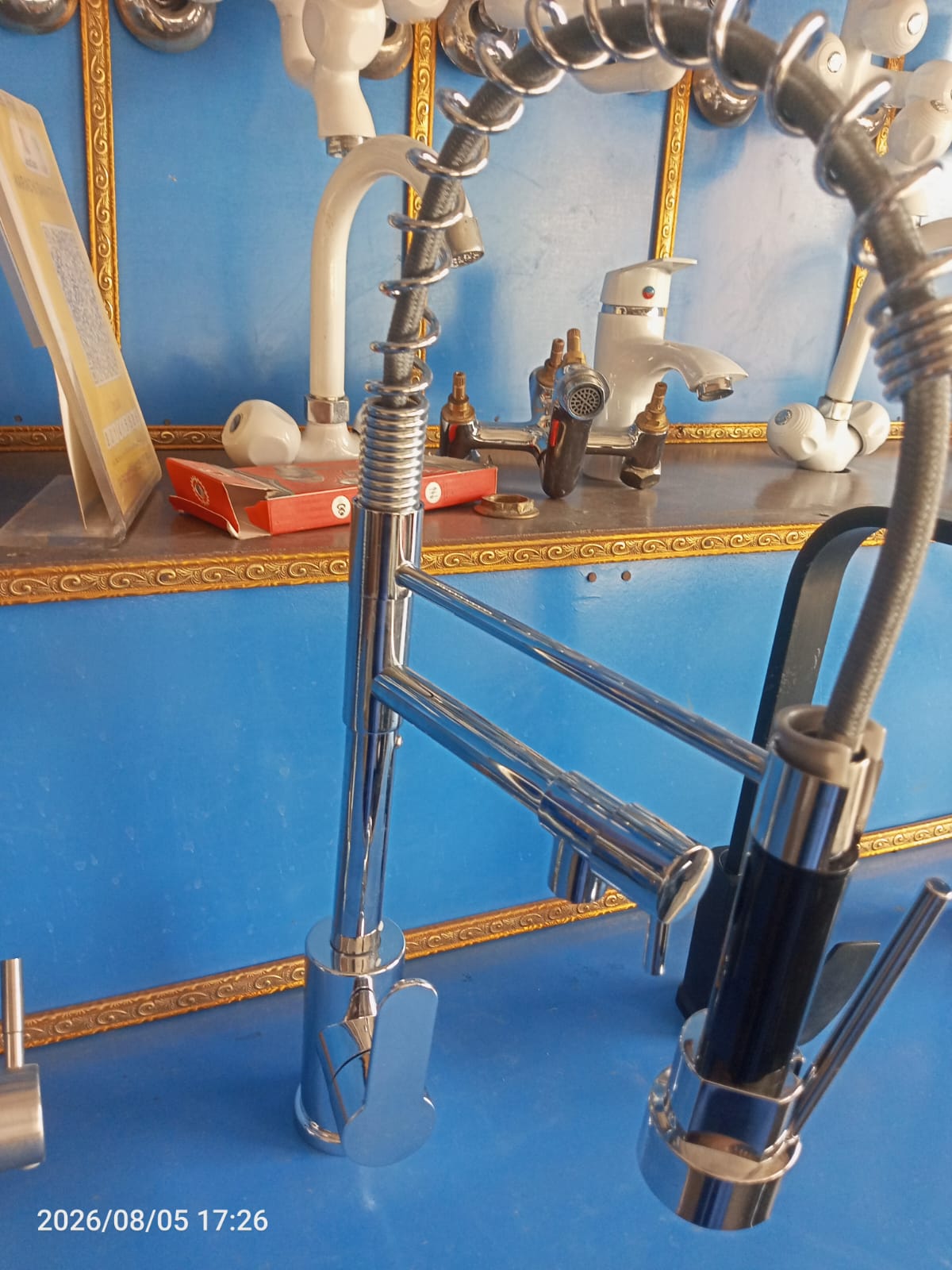 SPRING KITCHEN FAUCET CHROME